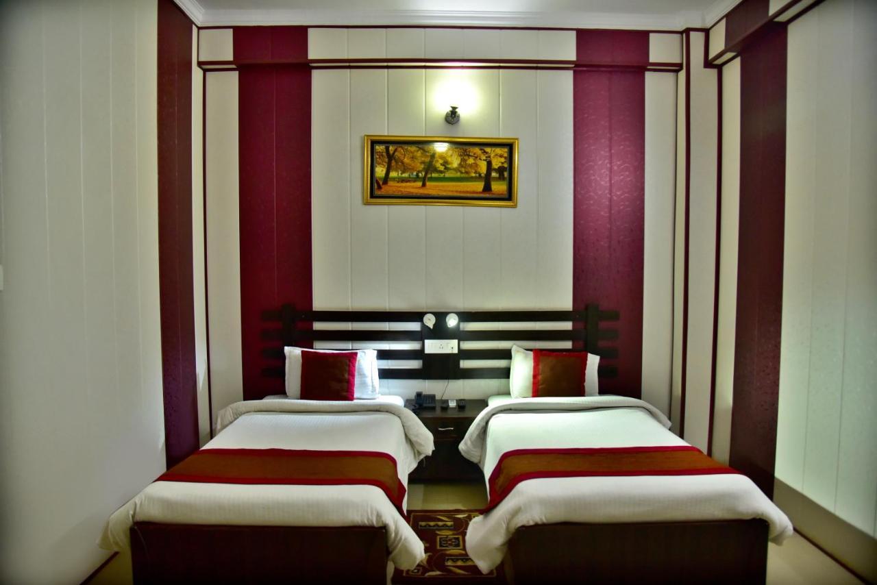 Hotel Nexus L Hotels In Charbagh Lucknow Exterior photo