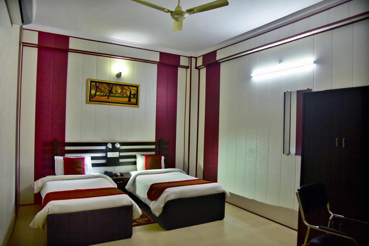 Hotel Nexus L Hotels In Charbagh Lucknow Exterior photo