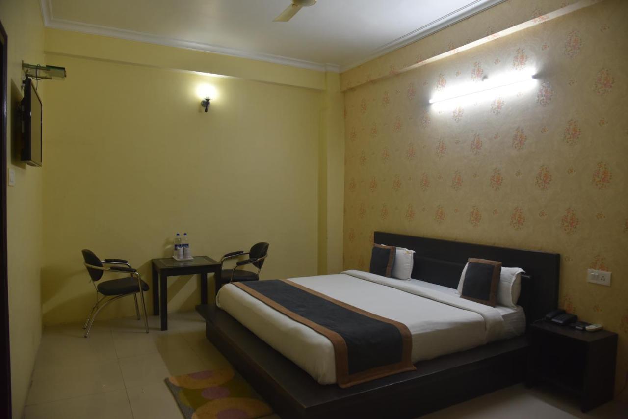 Hotel Nexus L Hotels In Charbagh Lucknow Exterior photo