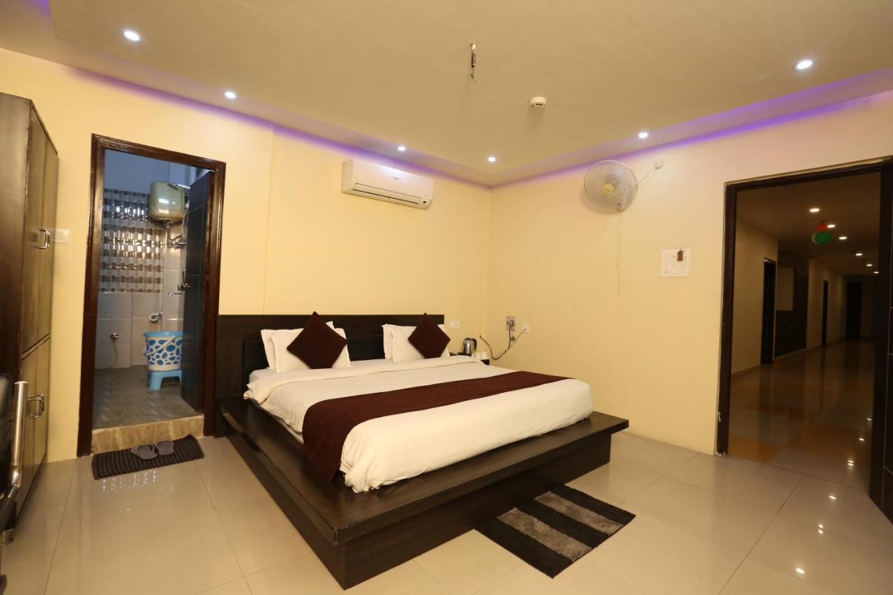 Hotel Nexus L Hotels In Charbagh Lucknow Exterior photo