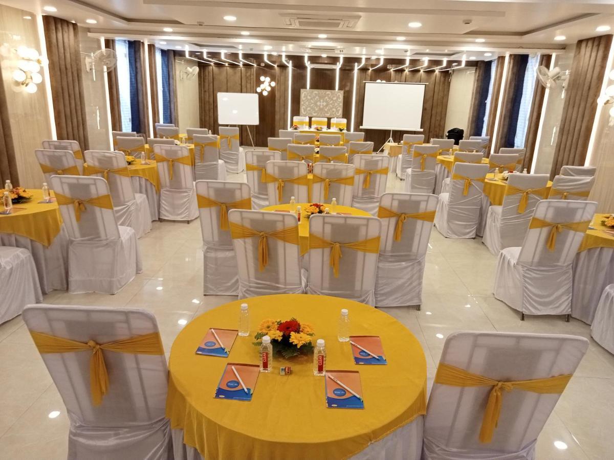 Hotel Nexus L Hotels In Charbagh Lucknow Exterior photo