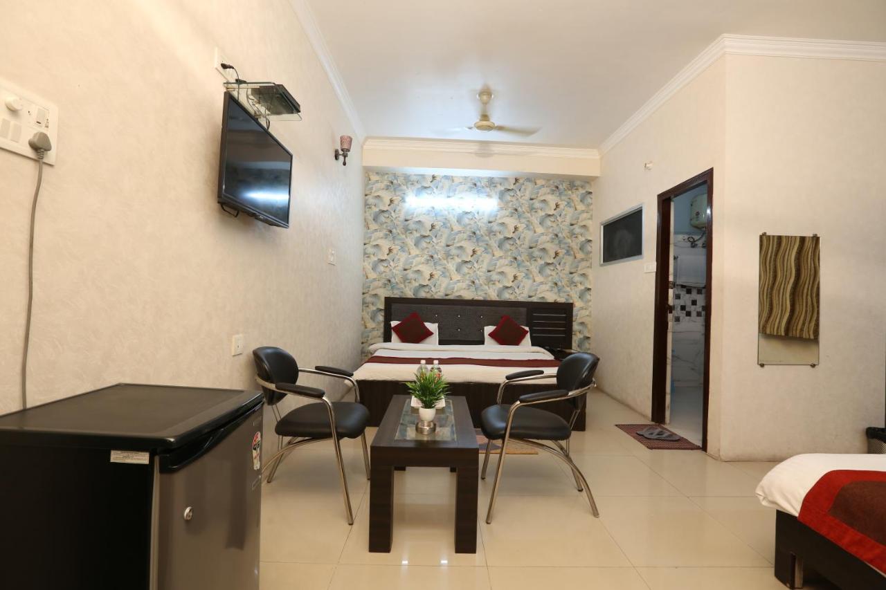 Hotel Nexus L Hotels In Charbagh Lucknow Exterior photo