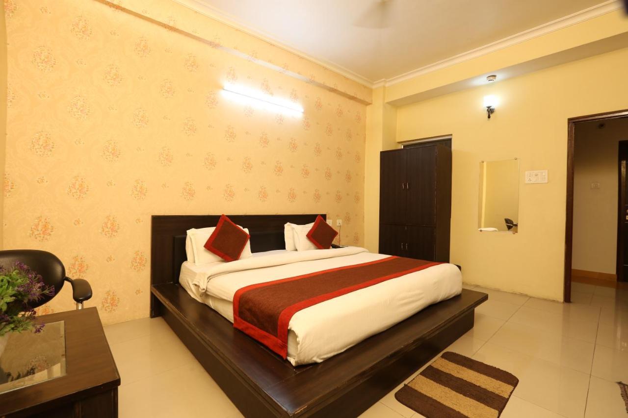 Hotel Nexus L Hotels In Charbagh Lucknow Exterior photo