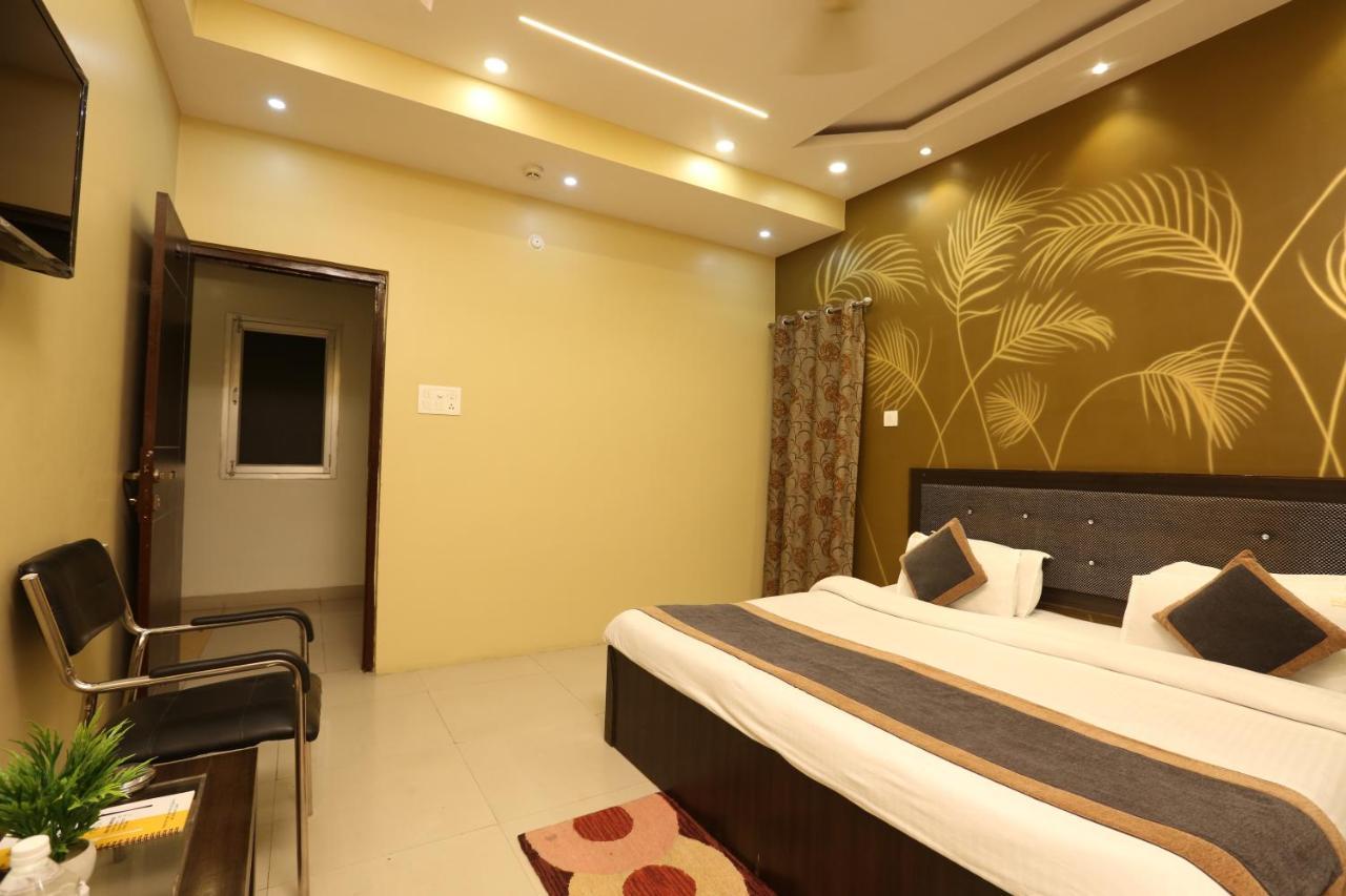 Hotel Nexus L Hotels In Charbagh Lucknow Exterior photo