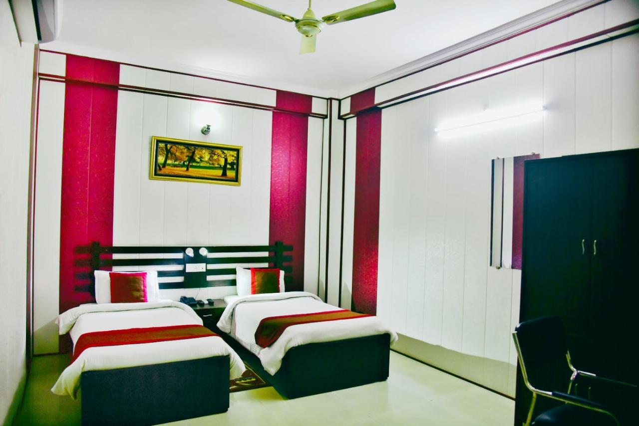 Hotel Nexus L Hotels In Charbagh Lucknow Exterior photo