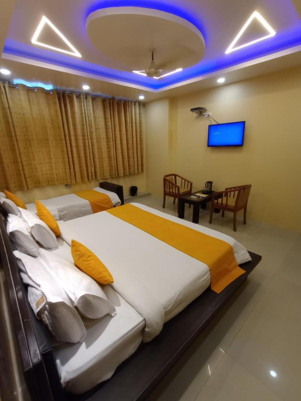 Hotel Nexus L Hotels In Charbagh Lucknow Exterior photo